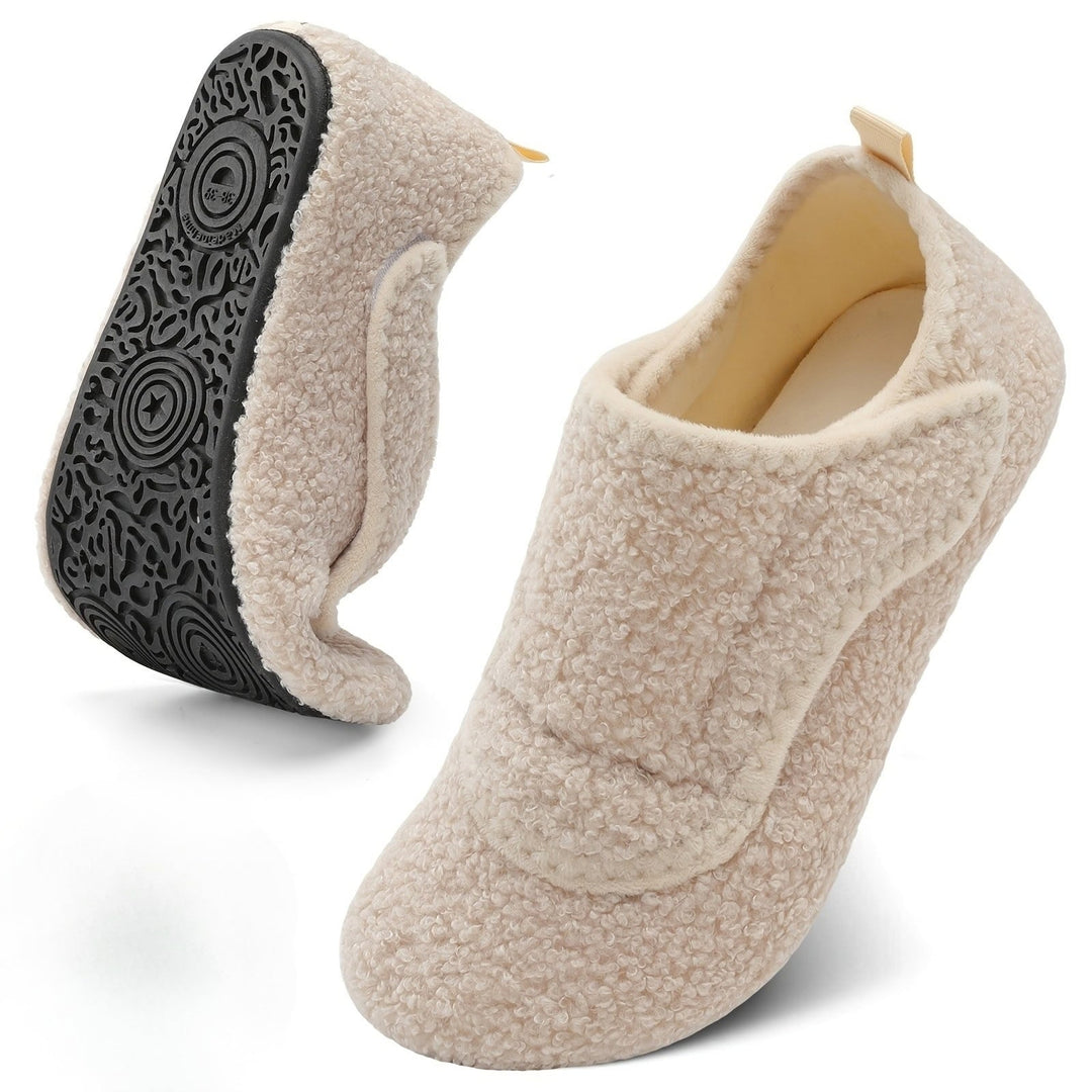 Renaana - Lightweight Wide Slipper With Rubber Sole