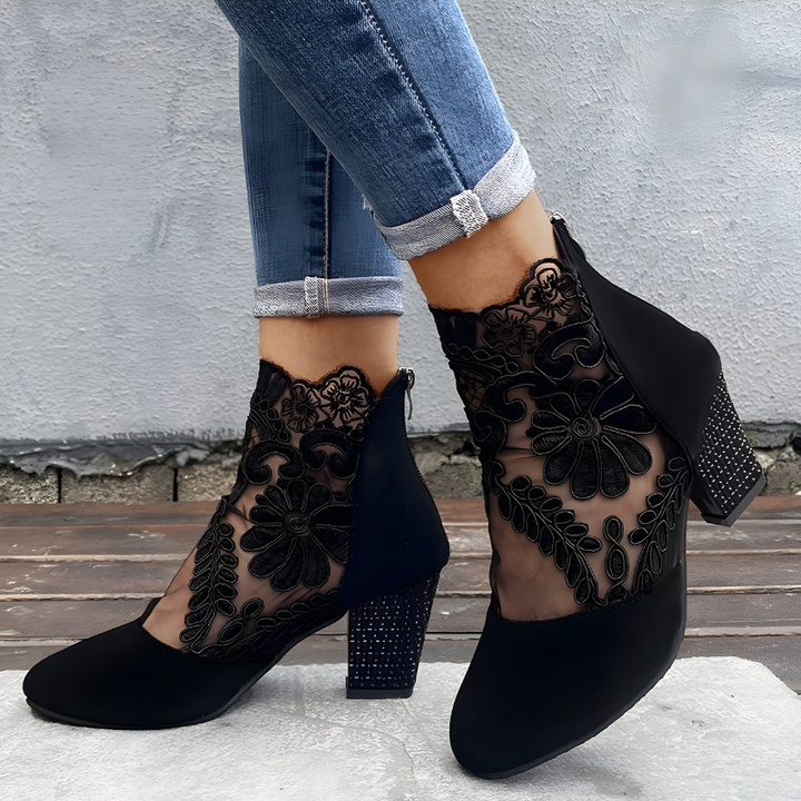Kiaria - Orthopedic Floral Pattern Shoes