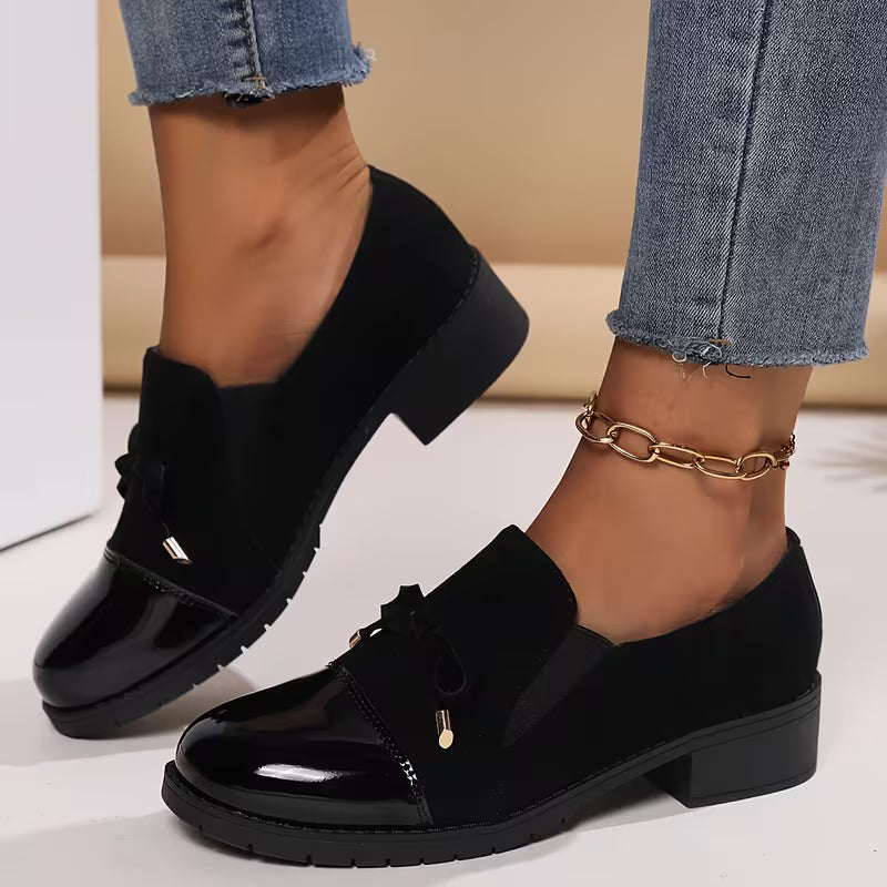 Saskana - Loafers With Bow and Glossy Toe Cap