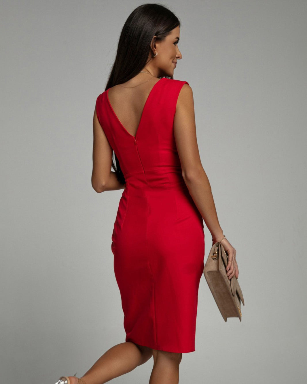 Auguste - Fitted Dress With V-neckline And Slit