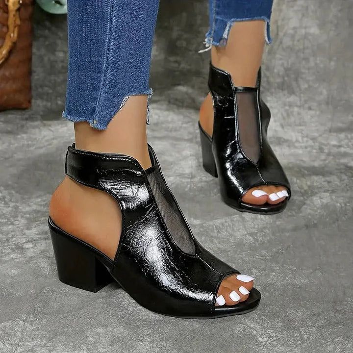Madushi - Roman Slip-on Sandals