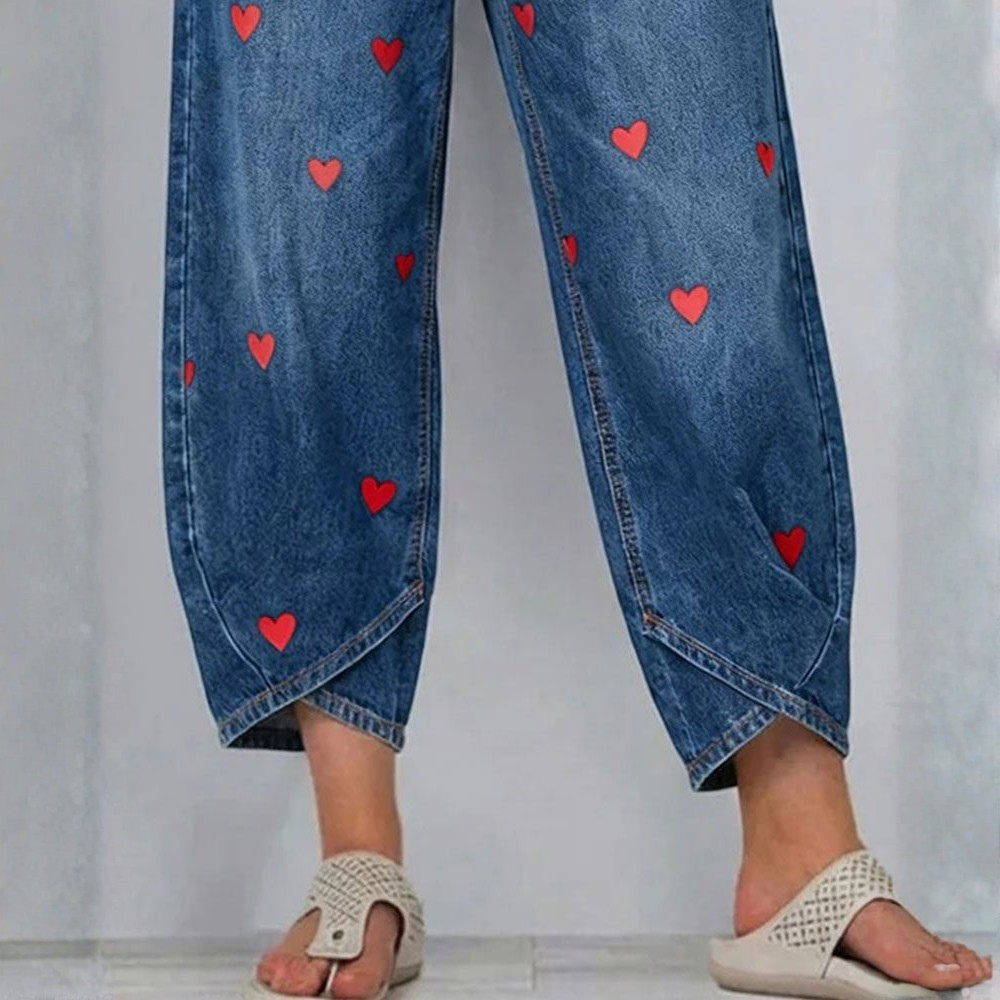 Raemaa - Ankle Length Denim Trousers With Heart Print