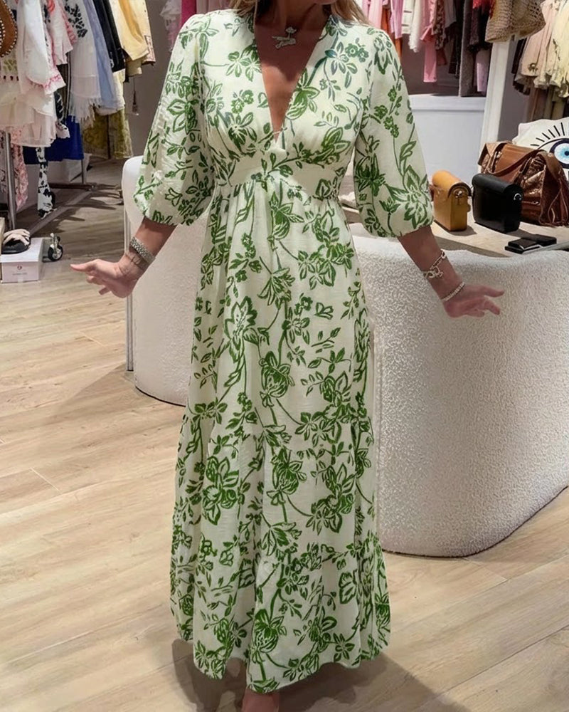 Lyssia - Elegant Long Dress With Floral Pattern