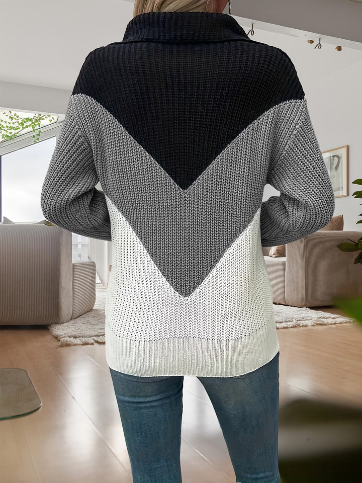 Vala - Elegant Knitted Sweater with Half Zip