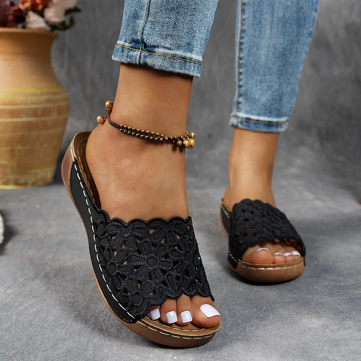 Navodya - Stylish Fish Sandals