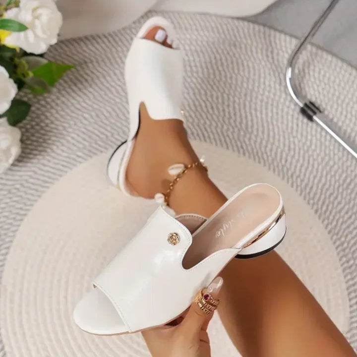 Nadisha - Orthopaedic Chunky Heeled Sandal