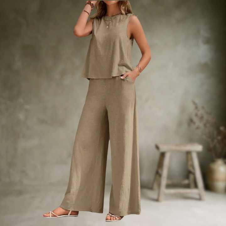 Alizeh - Elegant Sleeveless Two Piece Set