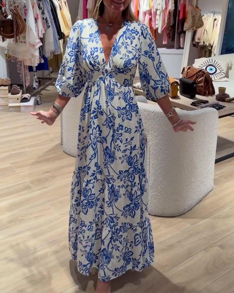 Lyssia - Elegant Long Dress With Floral Pattern