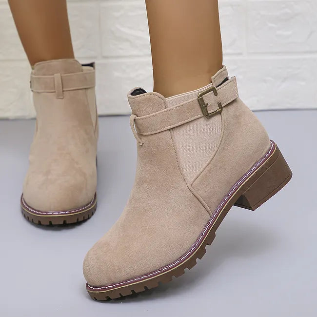 Milea - Ankle Boots With Decorative Buckle