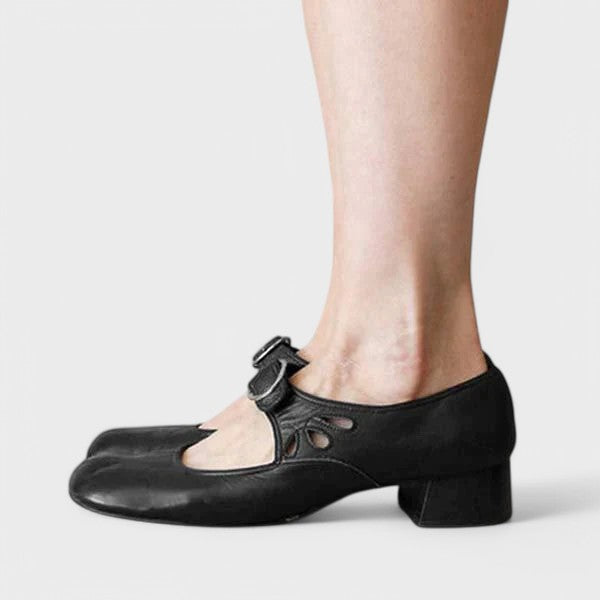 Meliia - Single Buckle Shoes