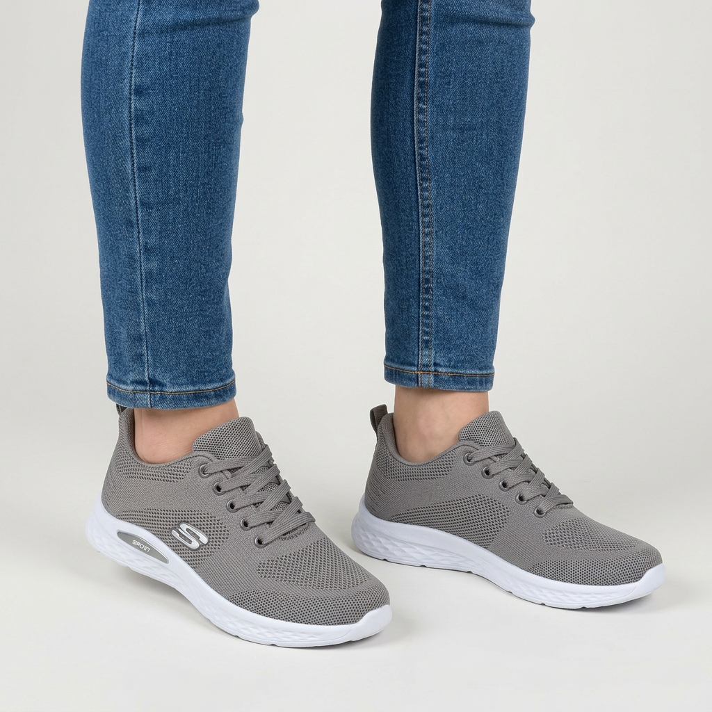 Sabrilda - Comfortable Lace Up Sneaker