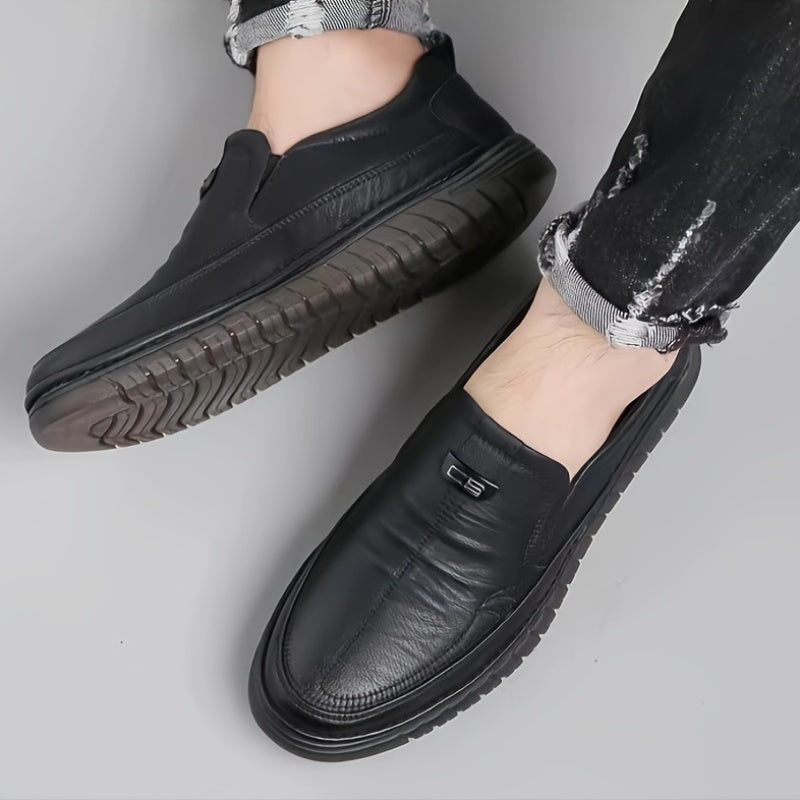 Shyjecast - Slip On Shoes With Stitching and Textured Soles