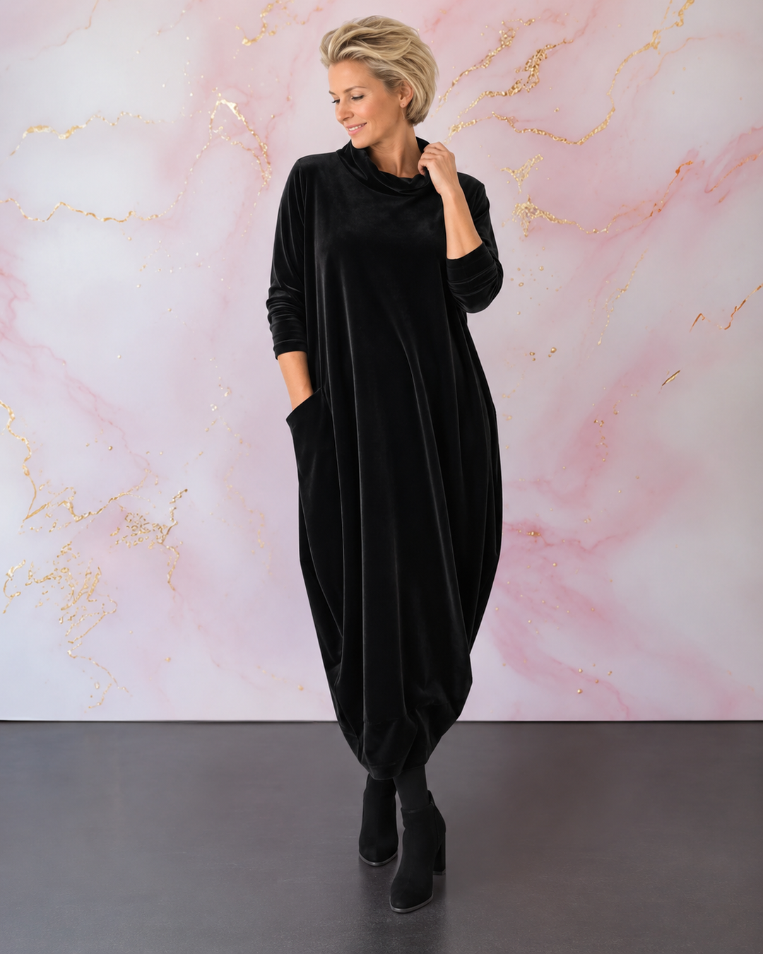 Ilianyette - Velvet High Neck Loose Fit Maxi Dress