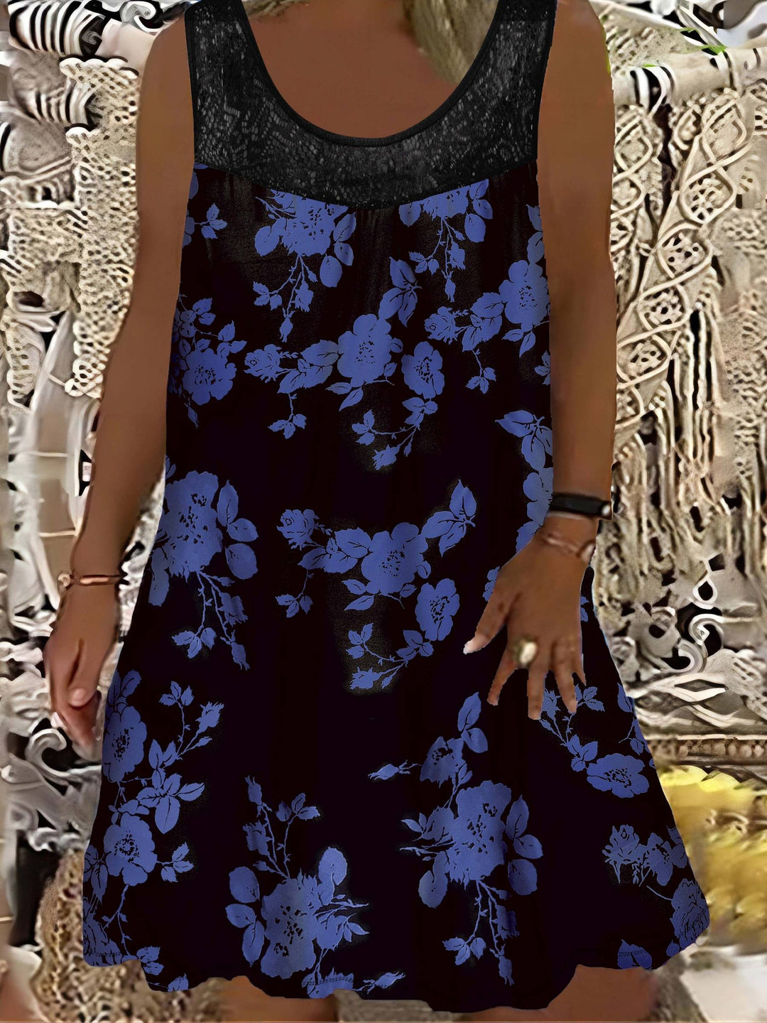 Samudri - Loose Sleeveless Maxi Dress With Round Neck