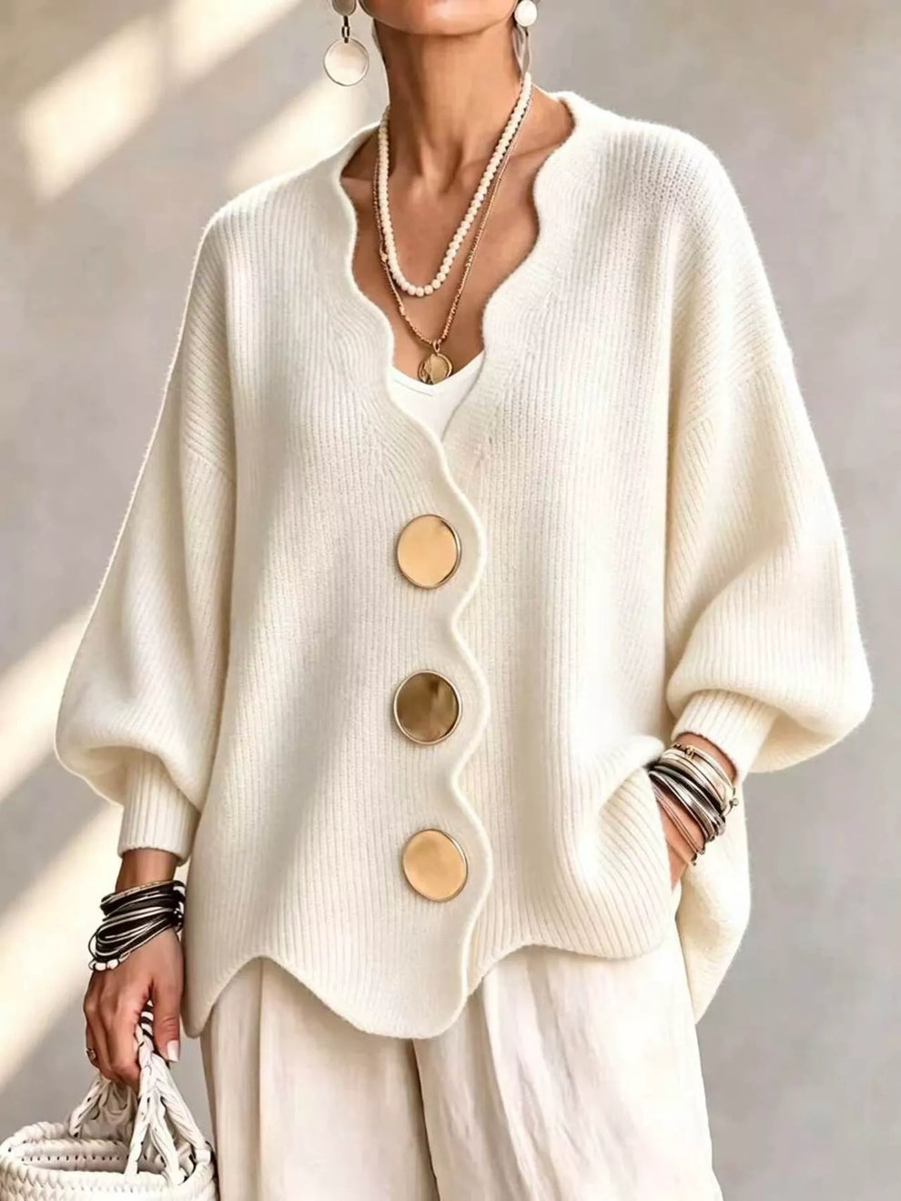 Zabriira - Button-Up Cardigan With Scalloped Edge