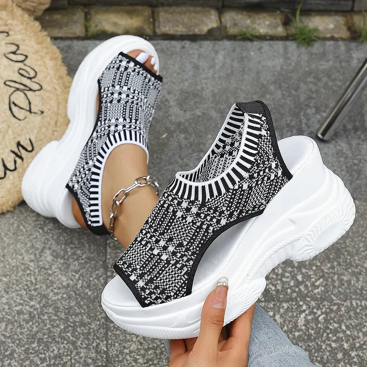 Carolane - Fashionable Thick Soled Sporty Sandal