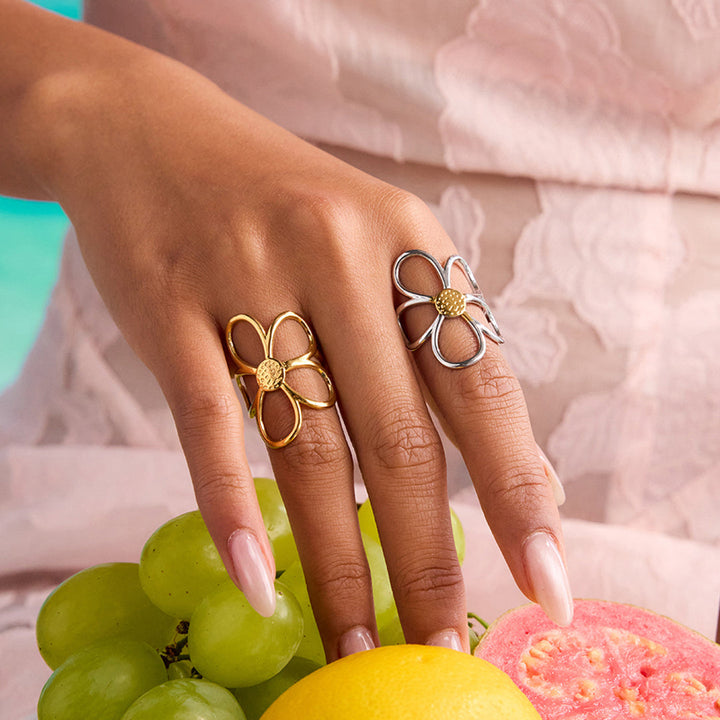 Meloni - Adjustable Daisy Inspired Ring