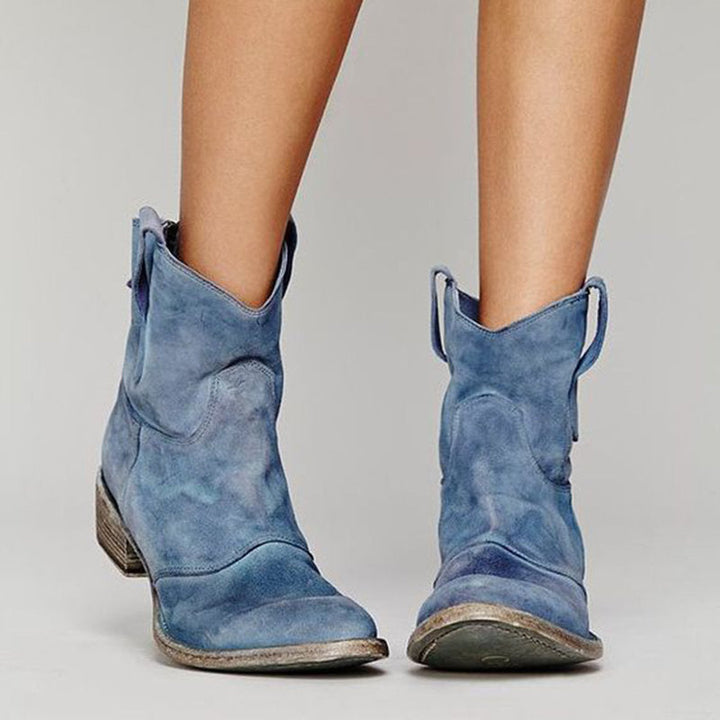 Sugeira - Suede Ankle Boots