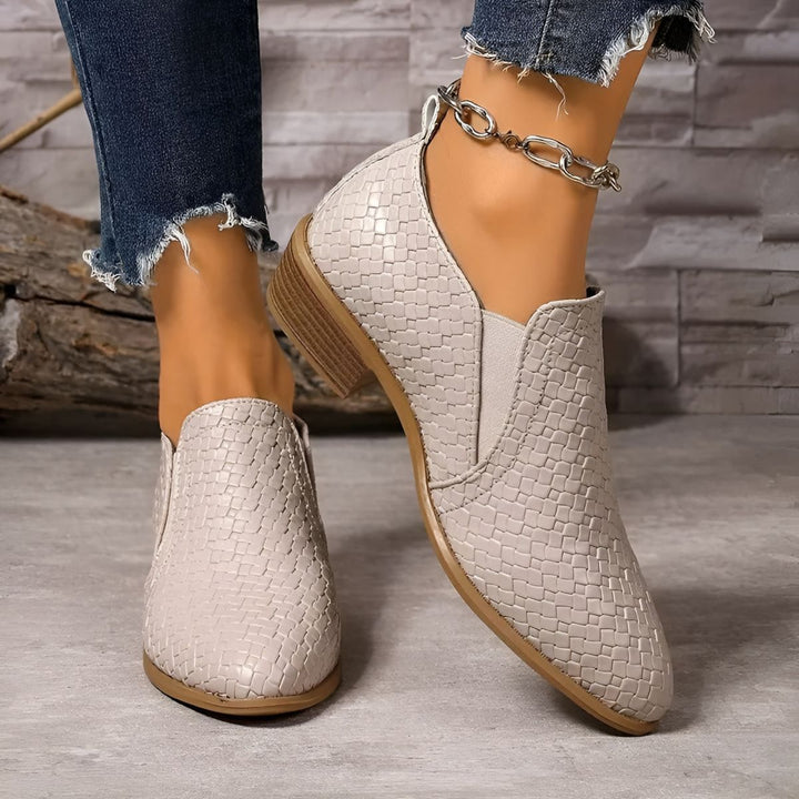 Markia - Comfortable Oxford Shoes