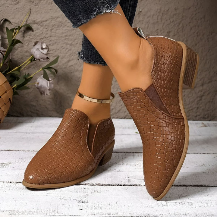 Markia - Comfortable Oxford Shoes