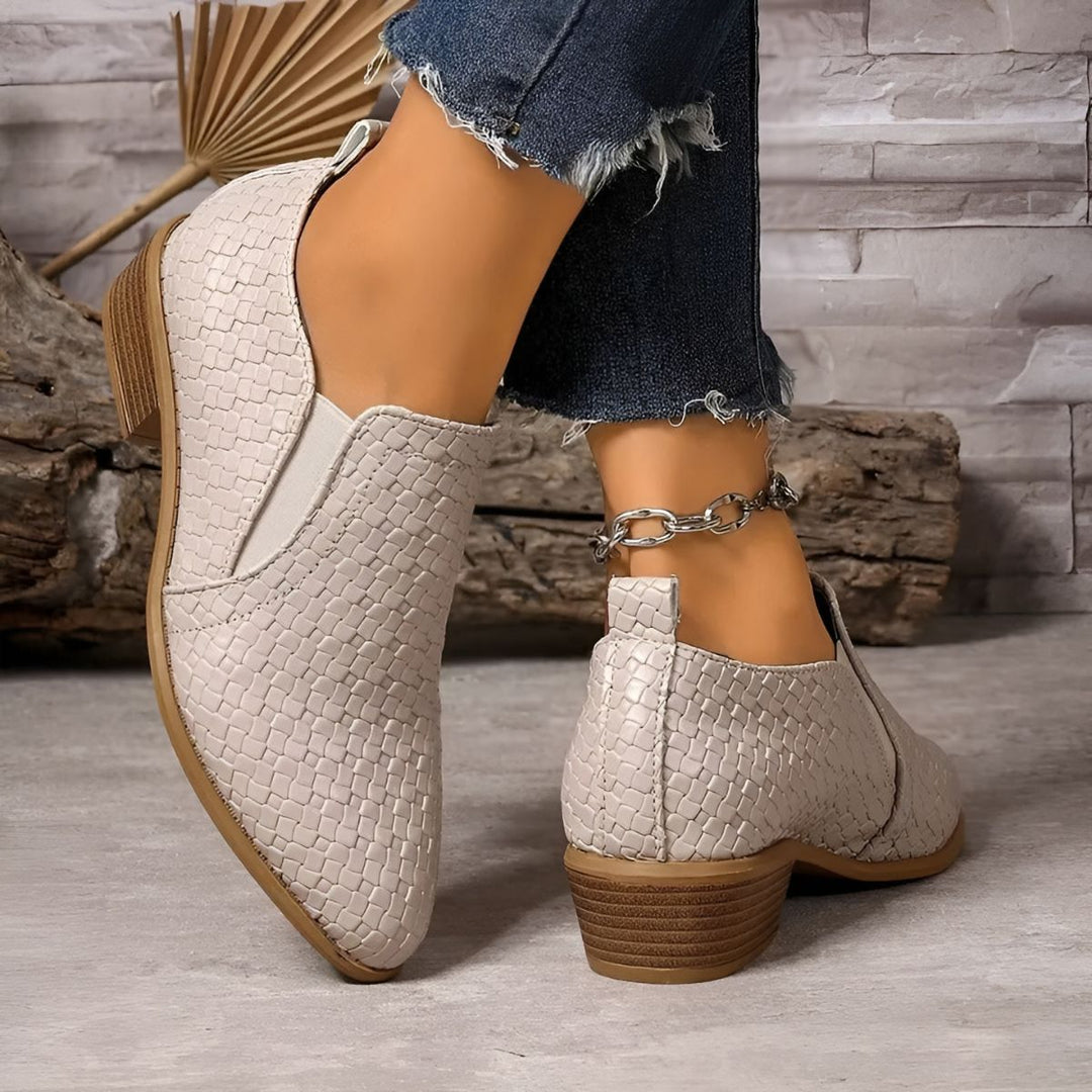 Markia - Comfortable Oxford Shoes