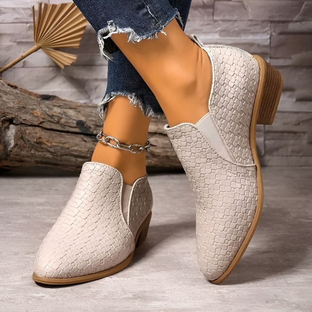 Markia - Comfortable Oxford Shoes