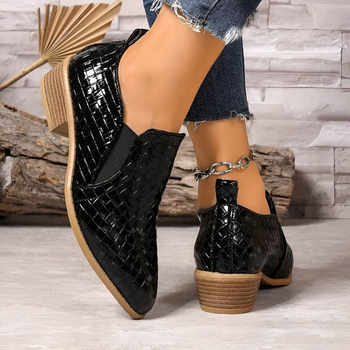 Markia - Comfortable Oxford Shoes