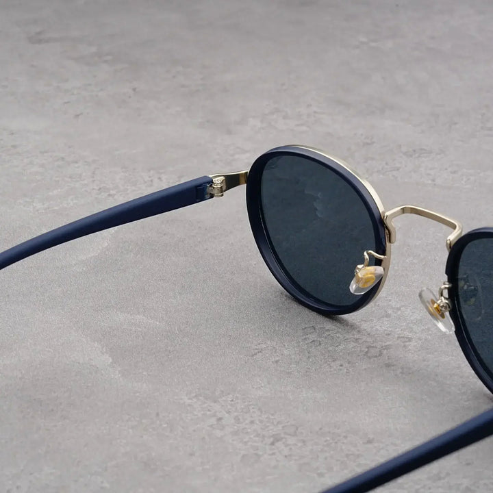 NoirGlow - Luxe Eclipse Circular Sunglasses