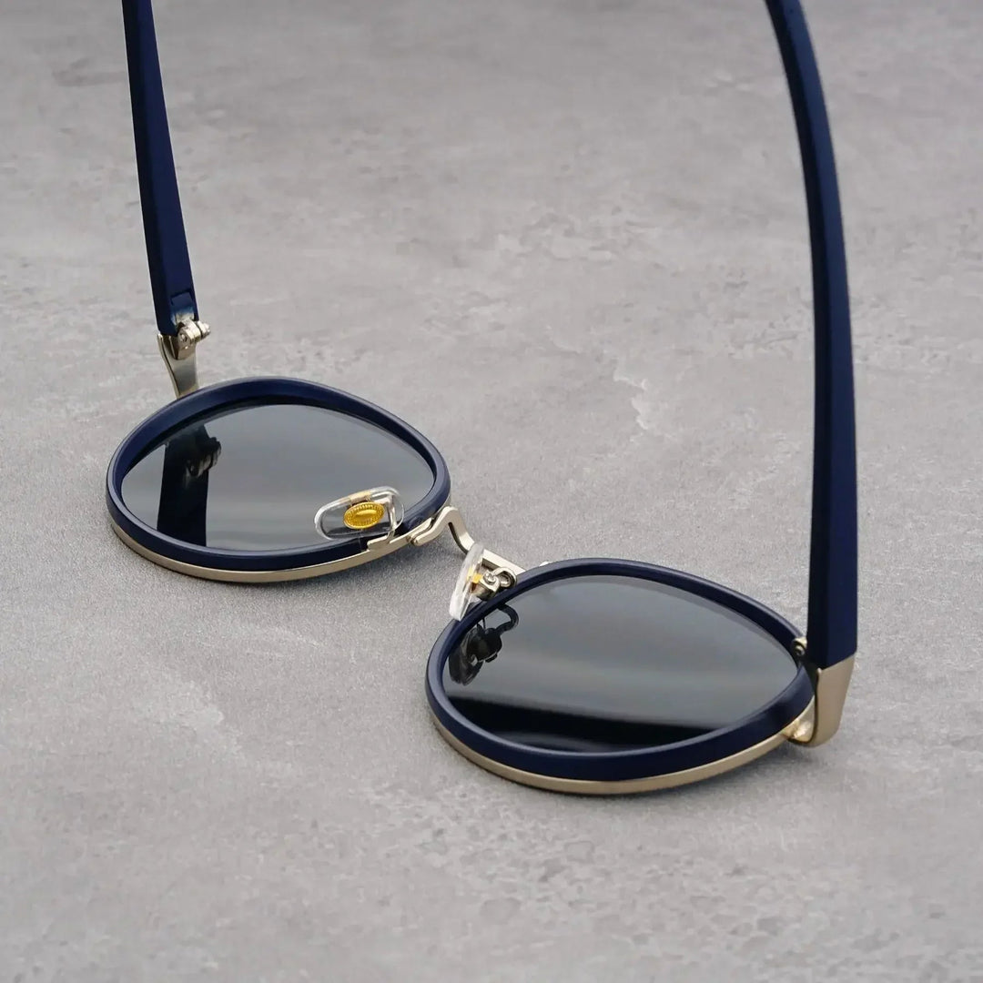 NoirGlow - Luxe Eclipse Circular Sunglasses