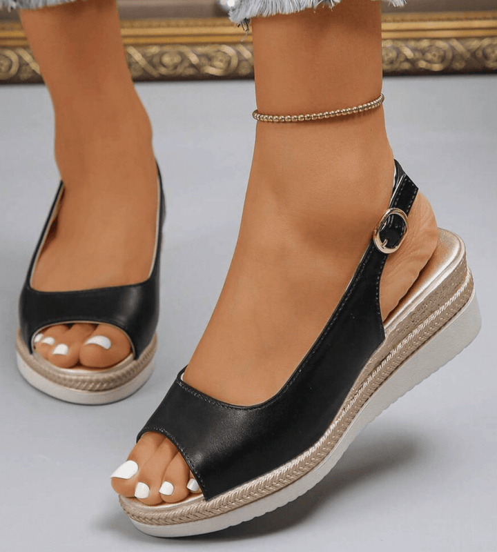 Denaya - Stylish Orthopedic Sandal