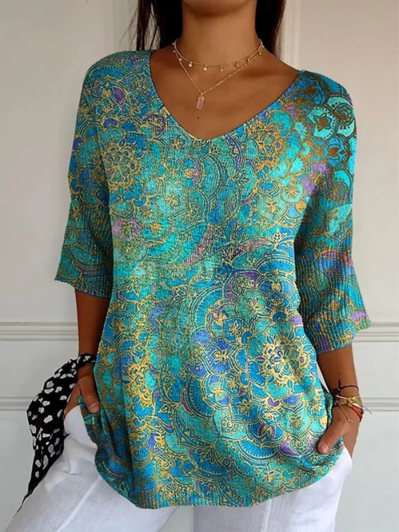 Rezilia - Flowing Blouse With Refined Print