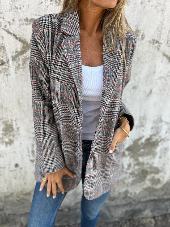 Basia – Stylish Checked Winter Blazer