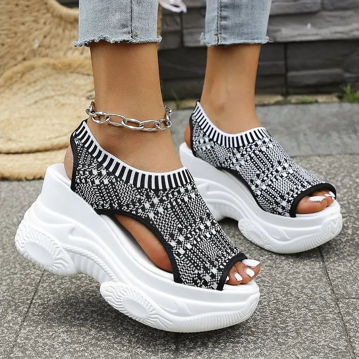 Carolane - Fashionable Thick Soled Sporty Sandal