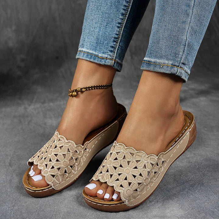 Navodya - Stylish Fish Sandals