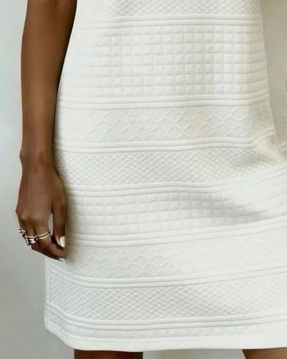 Alaitz - Straight Jacquard Three-Button Dress