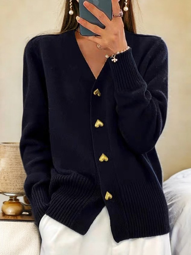 Lilienessa - Cardigan With Heart Button