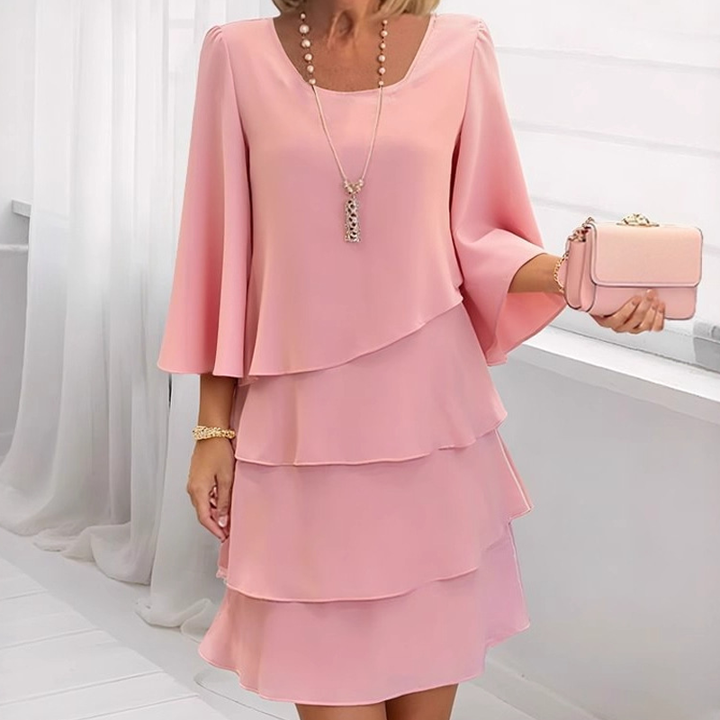 Ishari - Elegant Dress With a Square Neckline